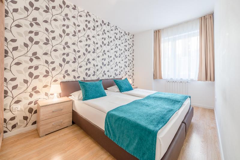 Prince Apartments - Genel