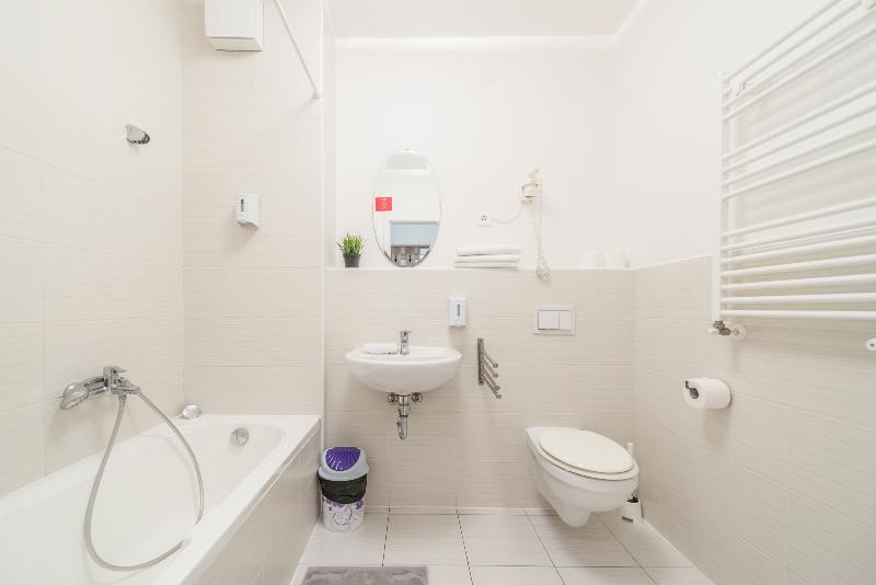 Prince Apartments - Genel