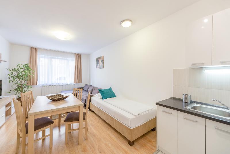 Prince Apartments - Oda