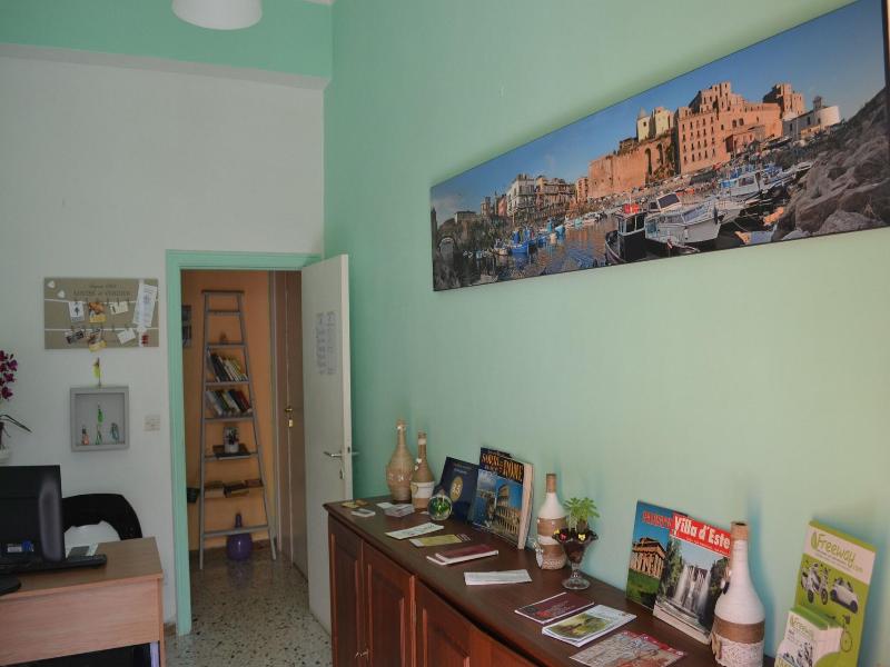 Sorrento Experience - Lobi