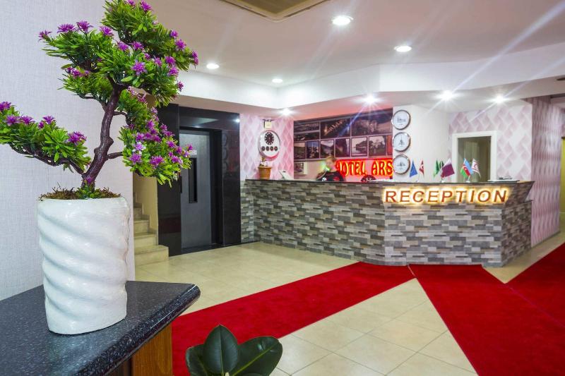 Arsen Hotel - Lobi