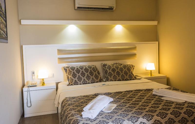 Arsen Hotel - Oda