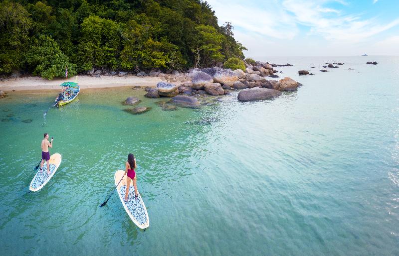 Anantara Layan Phuket Resort - Plaj
