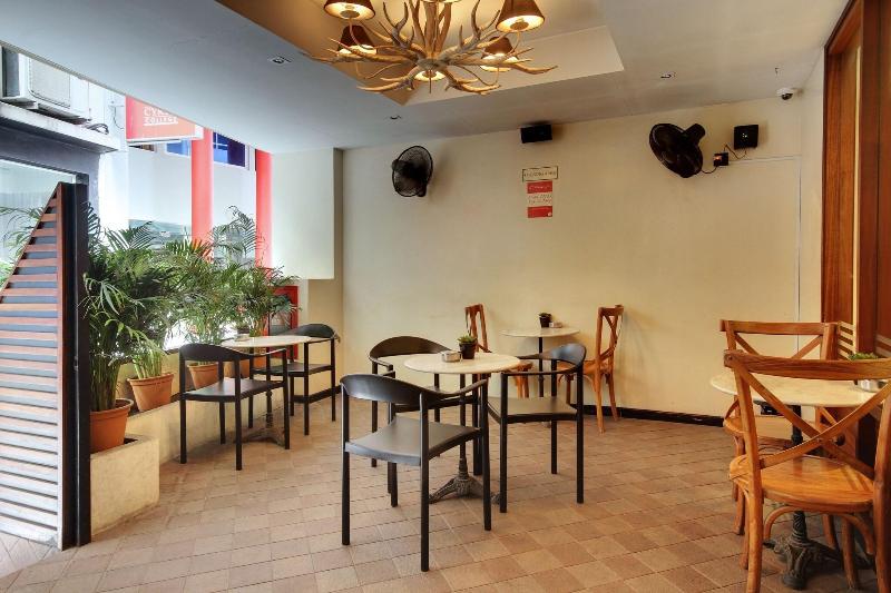 The Somerset Hotel - Bar