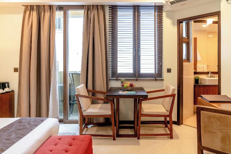 The Somerset Hotel - Oda