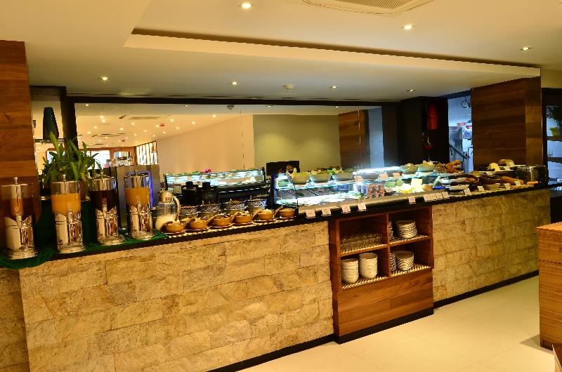 The Somerset Hotel - Restoran