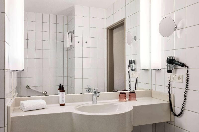 Vienna House Easy by Wyndham Limburg - Oda