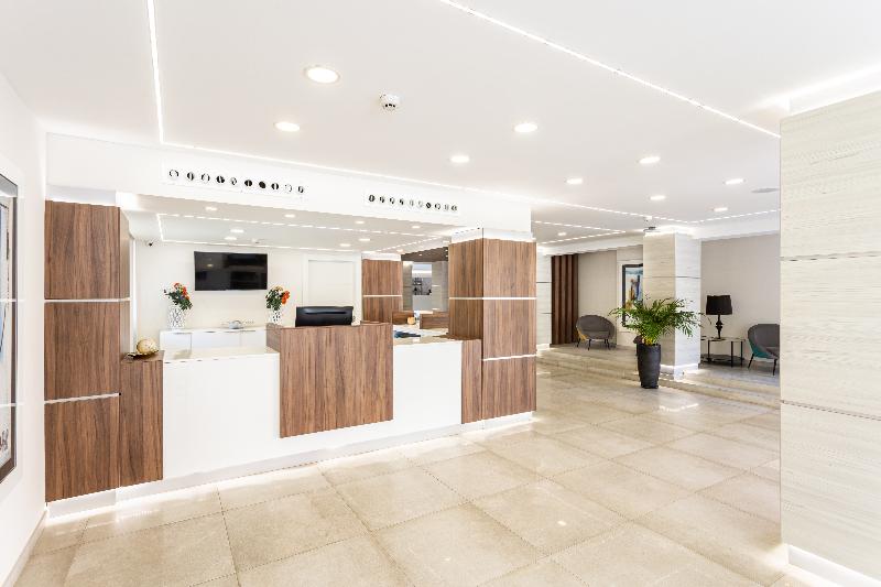 Aparthotel Veramar - Lobi