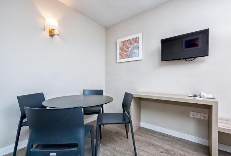 Aparthotel Veramar - Oda