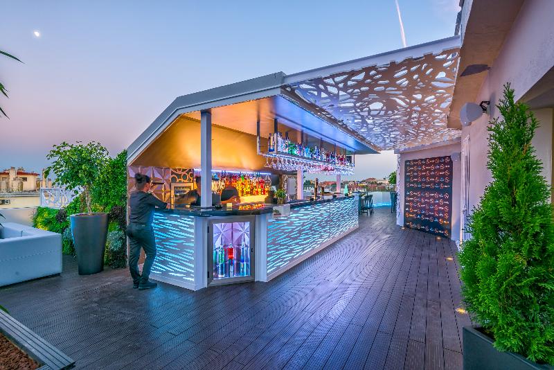 Aparthotel Veramar - Teras