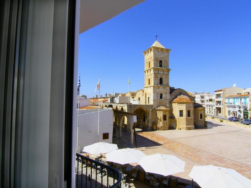 Opera hotel - Genel