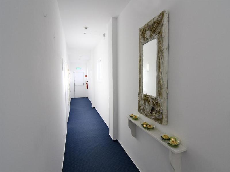 Opera hotel - Genel