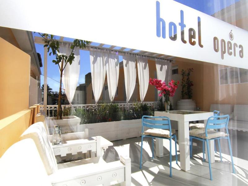 Opera hotel - Genel
