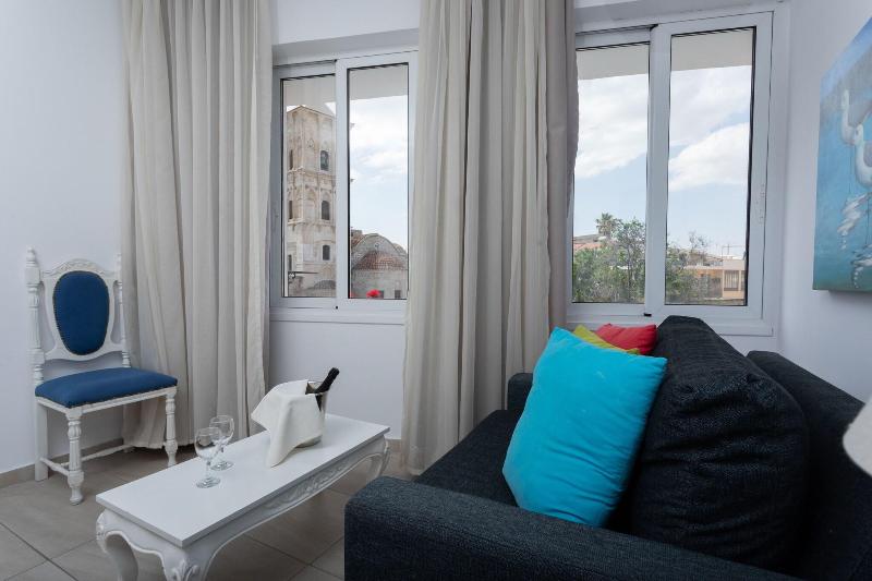 Opera hotel - Genel