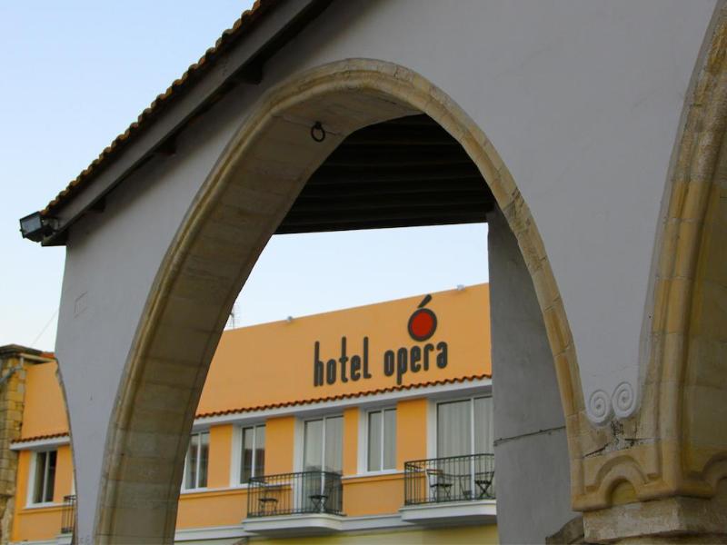 Opera hotel - Genel