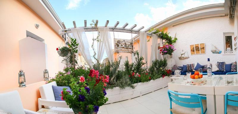 Opera hotel - Teras