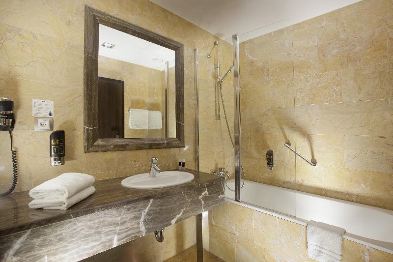 Grandior Hotel Prague - Oda