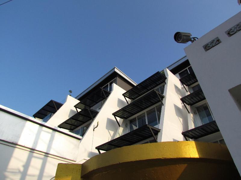 The Front Hotel & Appartments - Genel