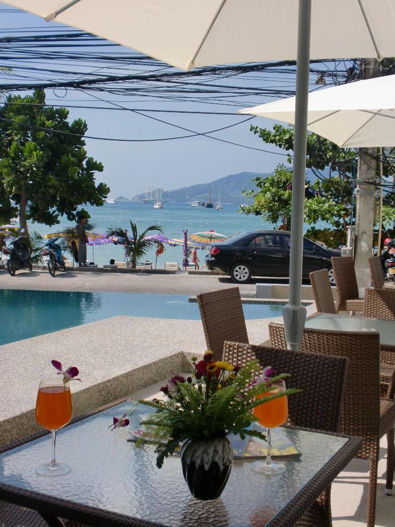 The Front Hotel & Appartments - Havuz