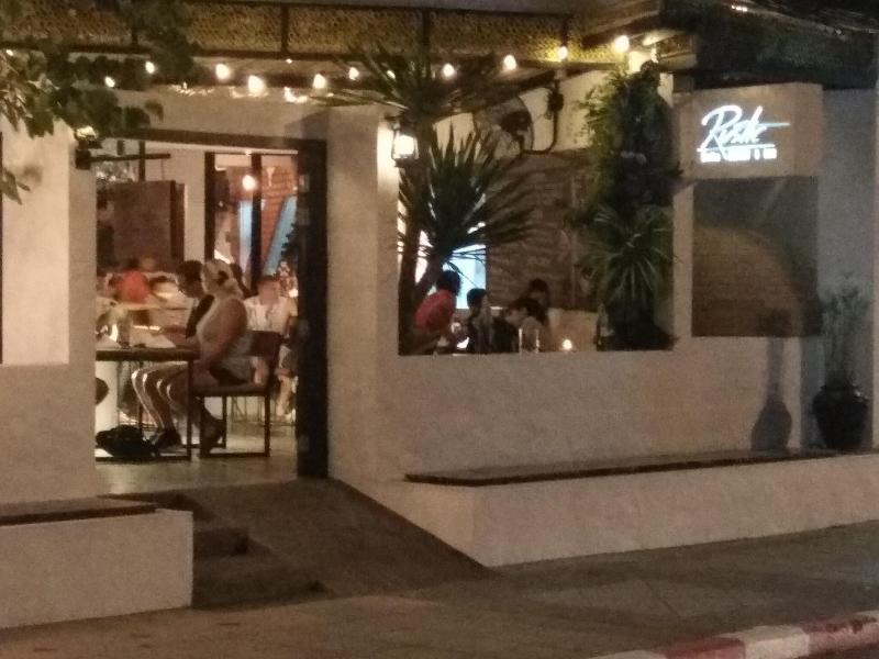 The Front Hotel & Appartments - Restoran