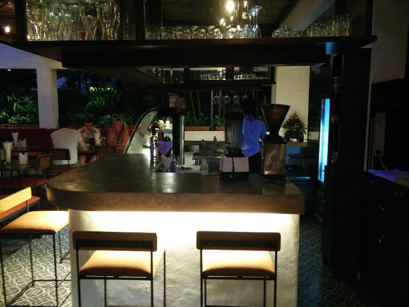 The Front Hotel & Appartments - Restoran