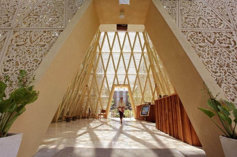 Ananta Legian - Lobi