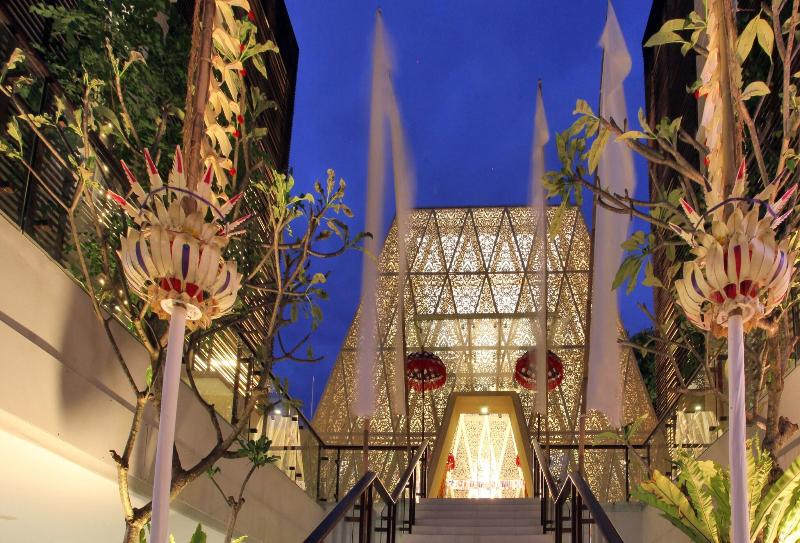 Ananta Legian - Genel
