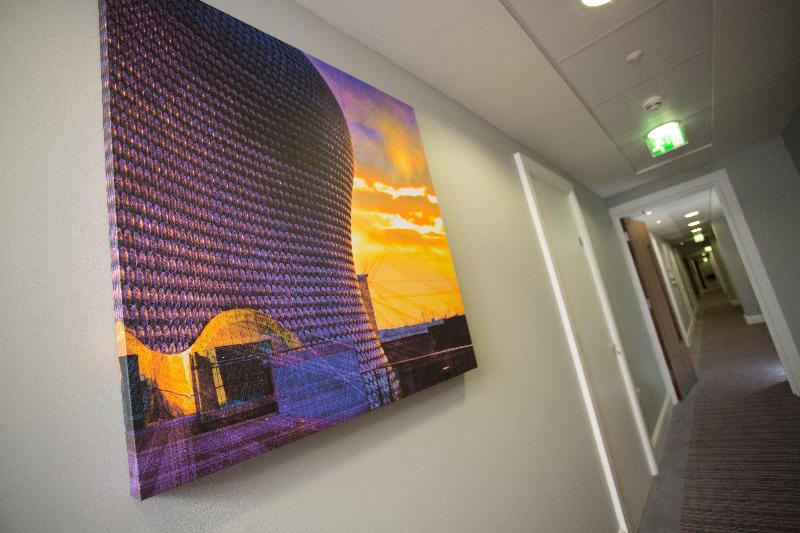 Staybridge Suites Birmingham - Lobi