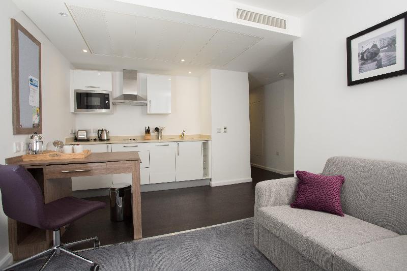 Staybridge Suites Birmingham - Oda