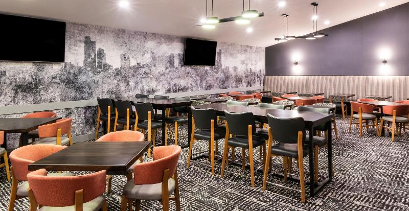 Hyatt Place New York Midtown South - Restoran