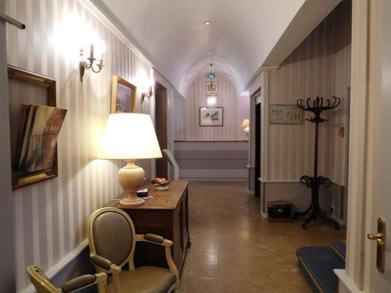 Hotel Troyes Royal - Genel