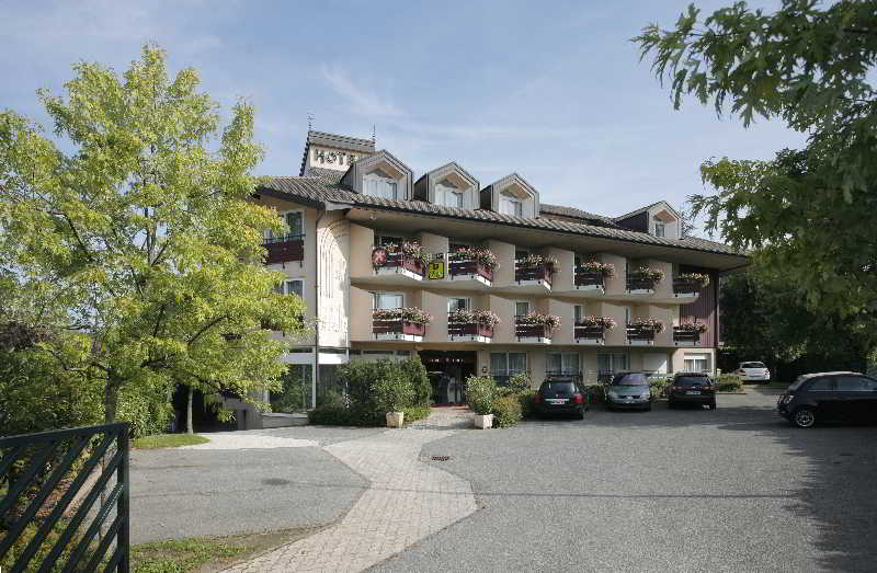 Logis Hotel l'Arc en Ciel