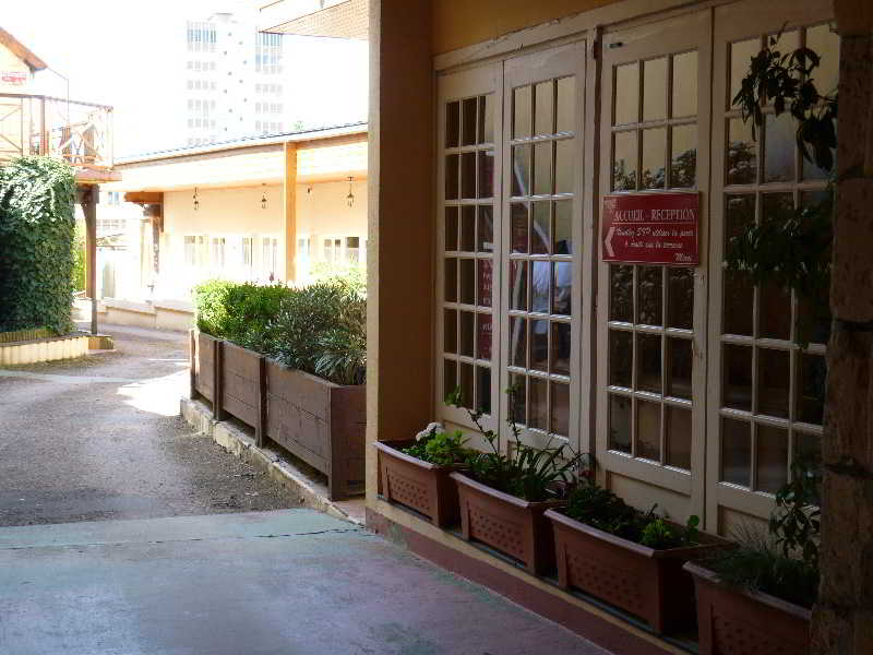 Hotel Nevers Clos Sainte Marie - Genel
