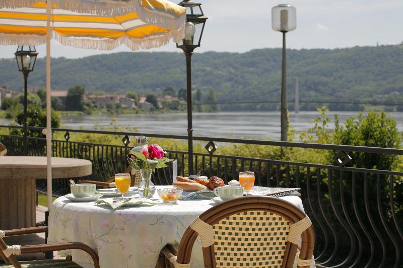 Le Beau Rivage - Teras