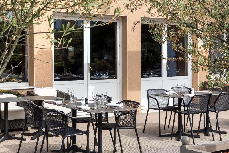 Sure Hotel by Best Western Chateauroux - Genel