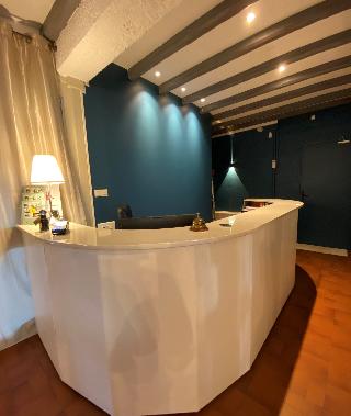 Logis Hotel Medieval fotoÄŸrafÄ±