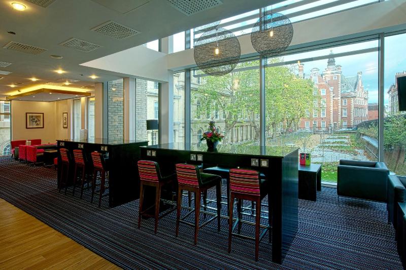 Hampton by Hilton York - Lobi