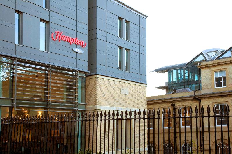 Hampton by Hilton York - Genel