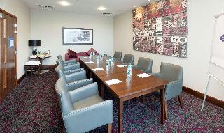 Hampton by Hilton London Luton Airport otel fotoğrafı