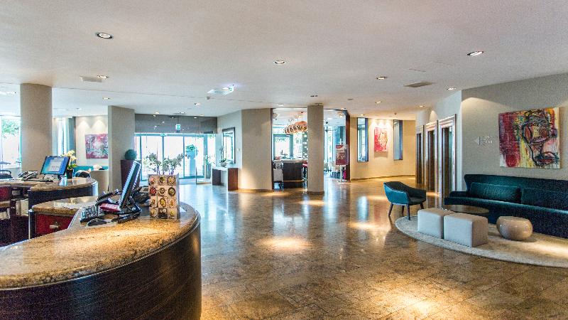 Movenpick Hotel Lausanne - Lobi