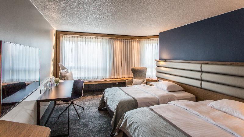 Movenpick Hotel Lausanne - Oda