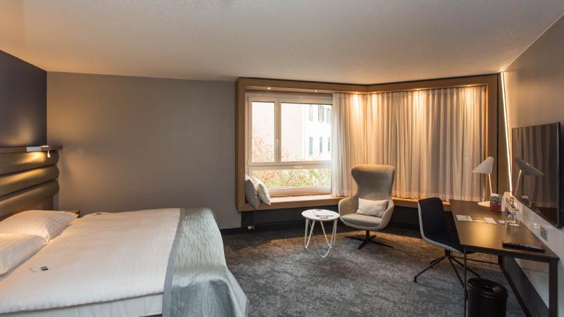 Movenpick Hotel Lausanne - Oda