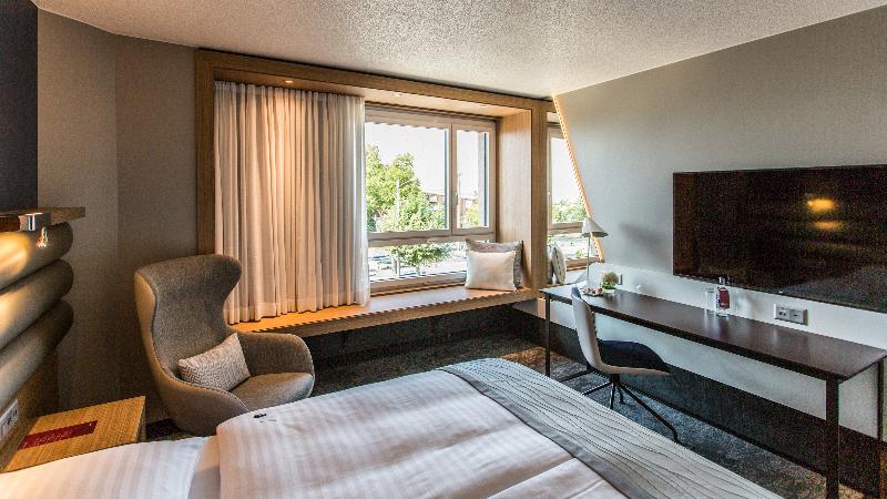 Movenpick Hotel Lausanne - Oda