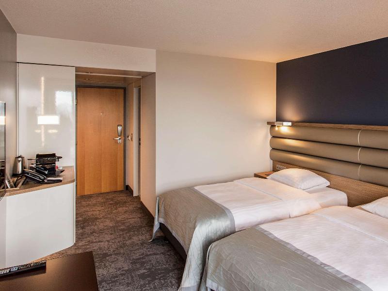 Movenpick Hotel Lausanne - Oda