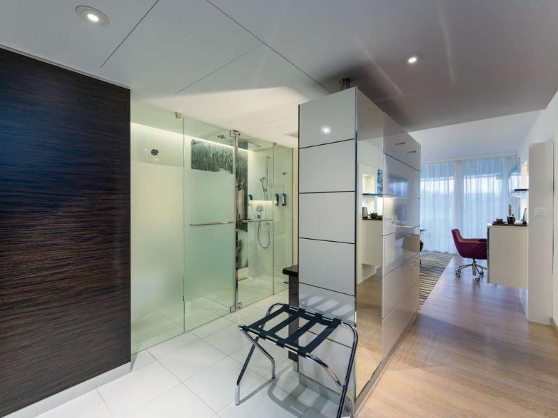Movenpick Hotel Lausanne - Oda