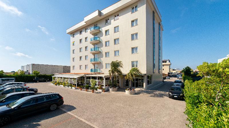 Simon Hotel - Genel
