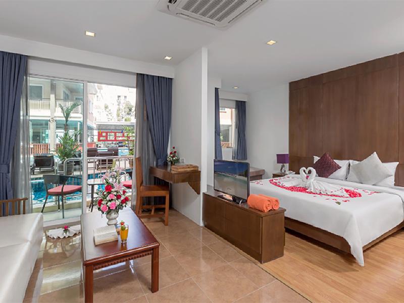 Elite Suites Patong - Oda