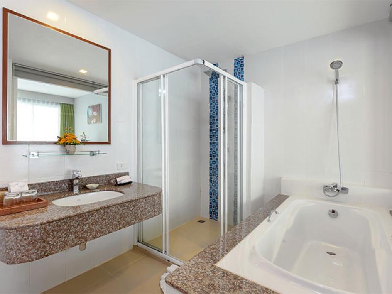 Elite Suites Patong - Oda