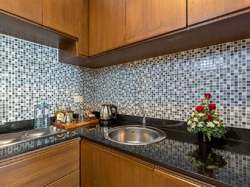 Elite Suites Patong - Oda