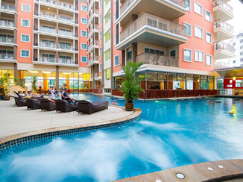 Elite Suites Patong - Havuz